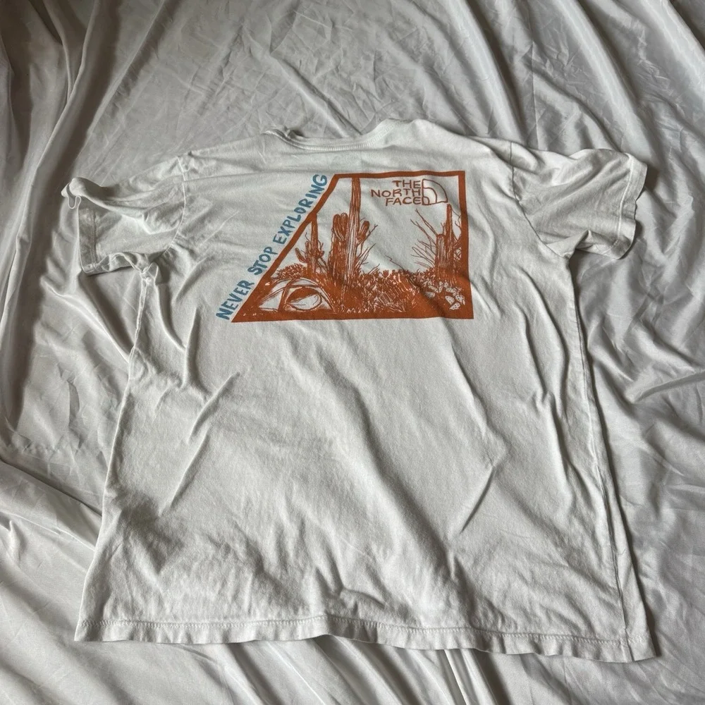 North‎ Face Men's White T Shirts Size M